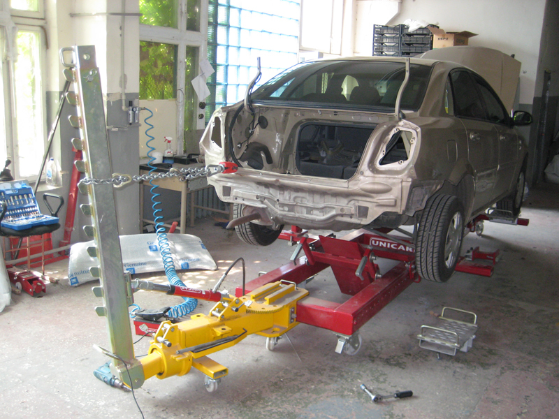 Возврат некачественного автомобиля импортеру, дилеру, производителю